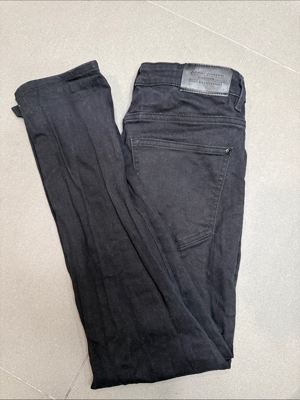 H&M Black Jeans Size 14